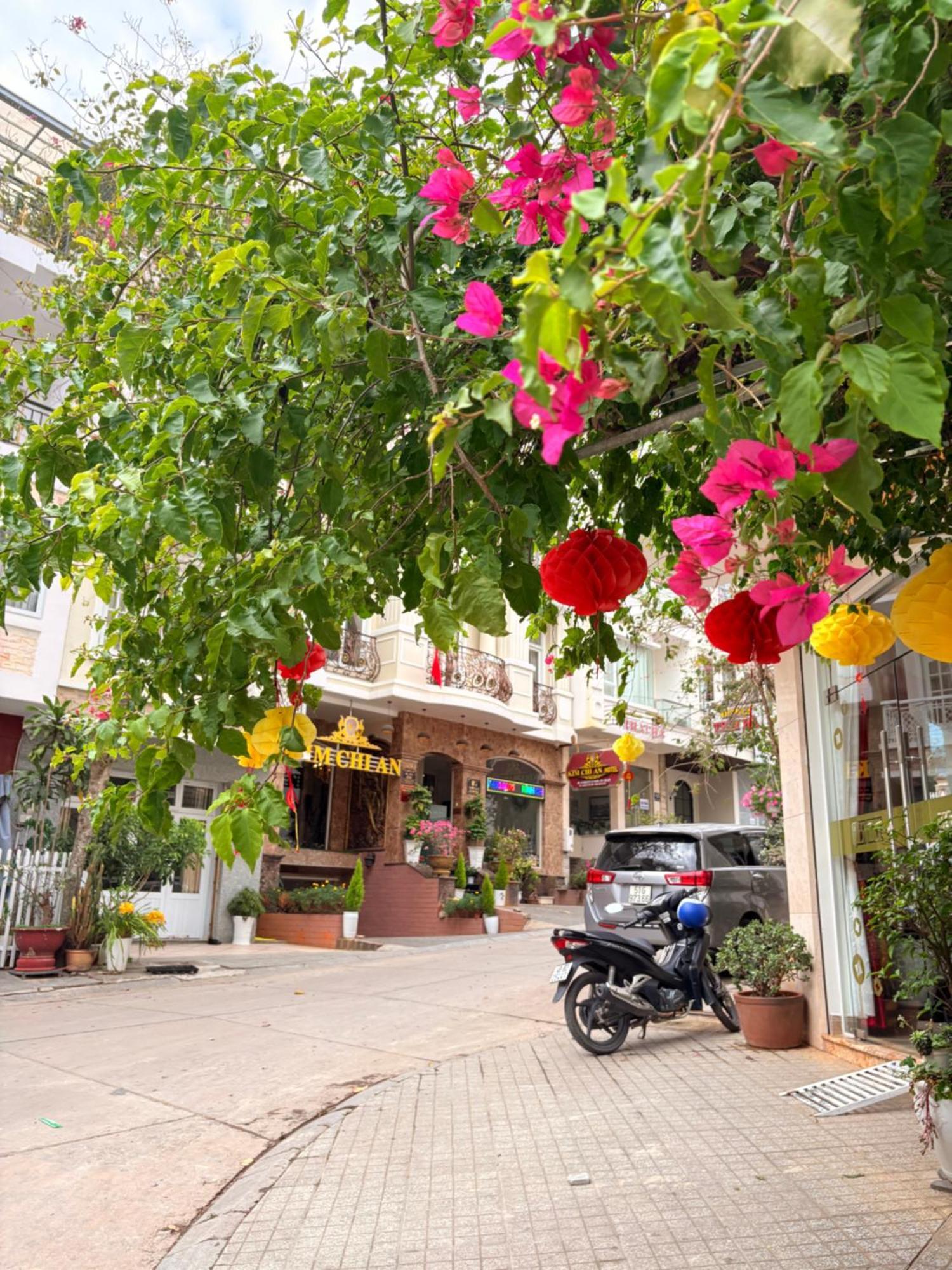 Khach San My Hang Đà Lạt Extérieur photo